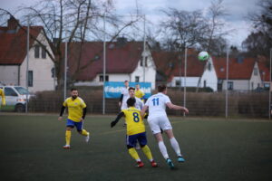Mehr über den Artikel erfahren K&H Innenausbau Wintercup – 1. Spieltag